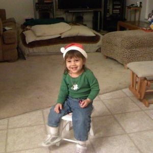 Meet your Posher, Lesly